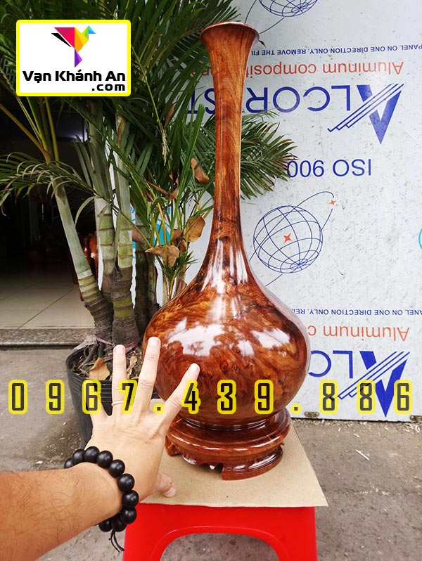 Chum phú quý gỗ hương độc lạ