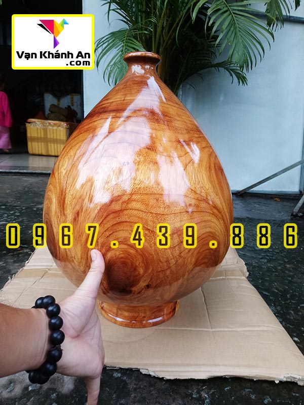 Bình gỗ hút tài lộc