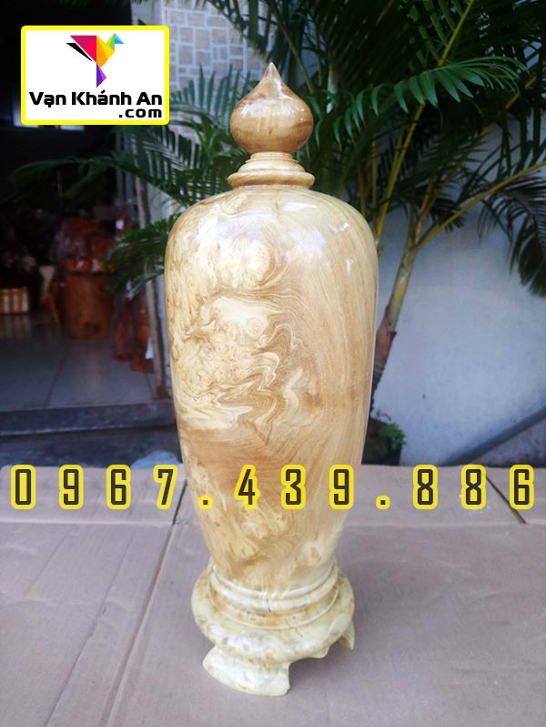 Bình hút tài lộc gỗ nu nghiến