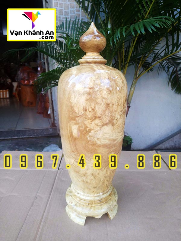 Bình hút tài lộc gỗ nu nghiến