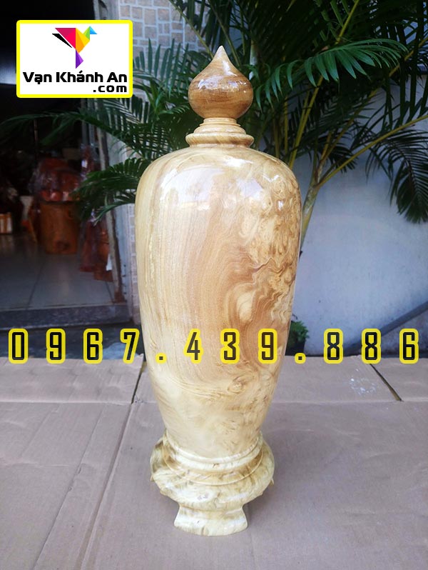 Bình hút tài lộc gỗ nu nghiến