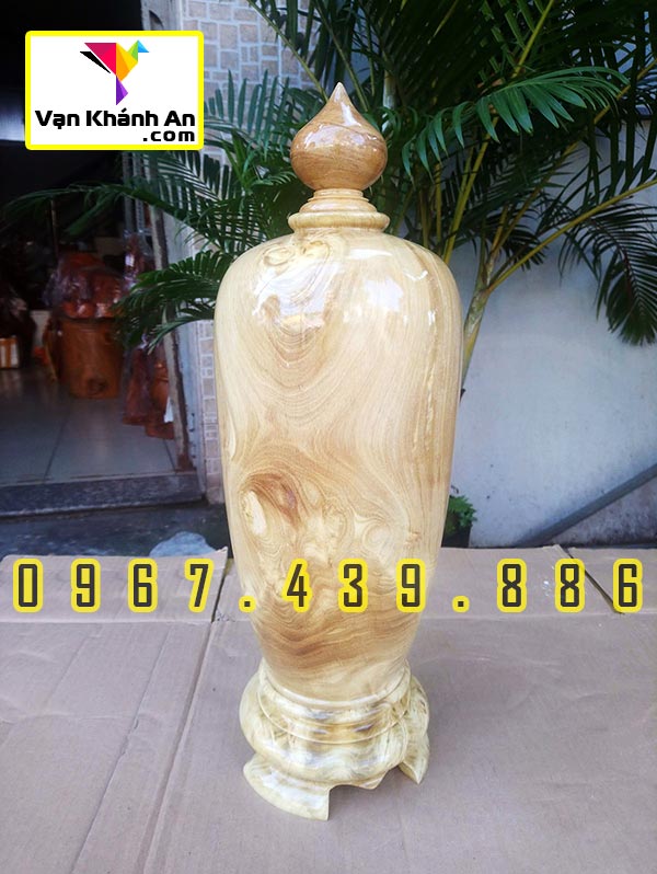 Bình hút tài lộc gỗ nu nghiến