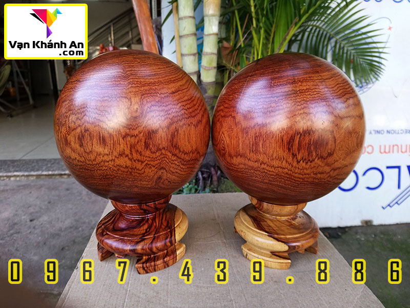 Quả bi cầu phong thủy gỗ cẩm