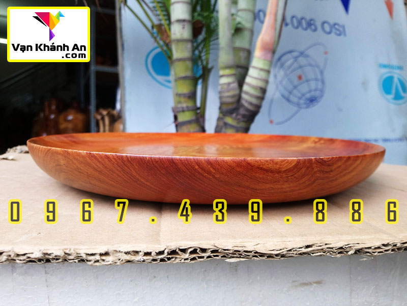 Đĩa bằng gỗ hương Việt