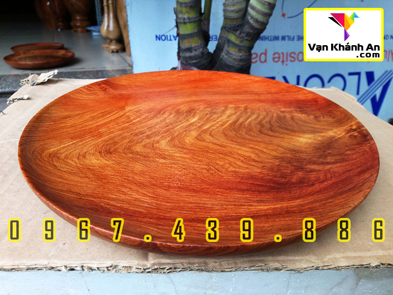 Đĩa bằng gỗ hương Việt