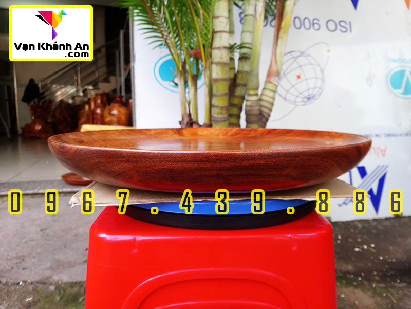 Đĩa trang trí phòng khách gỗ hương Việt