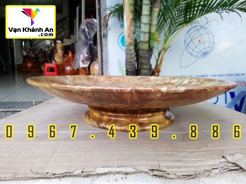 Mâm bồng bằng gỗ nu nghiến