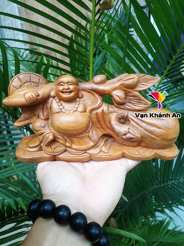 Tượng Phật gỗ mini để xe ô tô