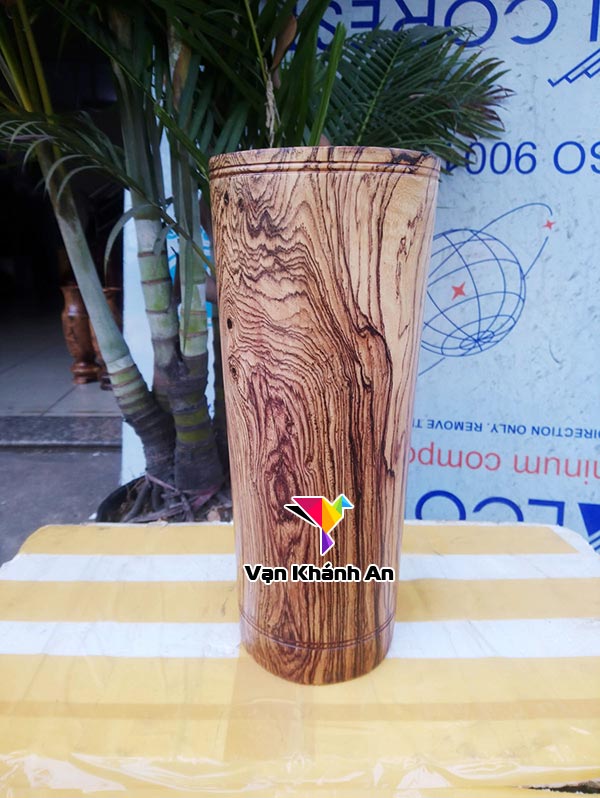 Bình cắm hoa gỗ cẩm sừng