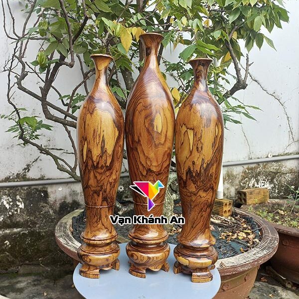 Bình hoa bằng gỗ cẩm sừng