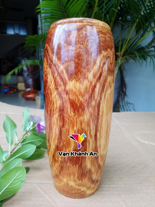 Lọ cắm hoa gỗ cẩm