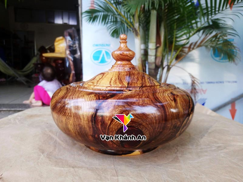 Thố đựng hạt dưa bánh kẹo gỗ cẩm