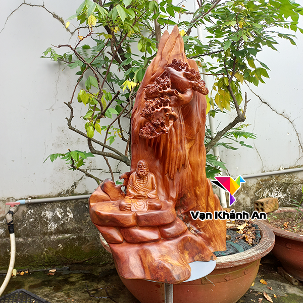 Tượng Đạt Ma Sư Tổ gỗ hương