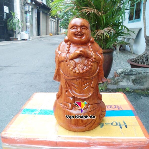 Tượng Phật Di Lặc gỗ hương