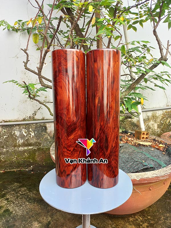 Cặp trụ gỗ cẩm lai