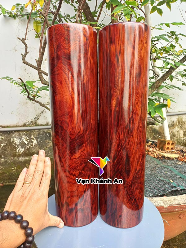 Cặp trụ gỗ cẩm lai