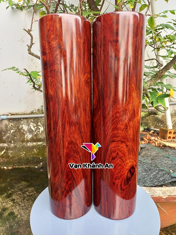 Cặp trụ gỗ cẩm lai
