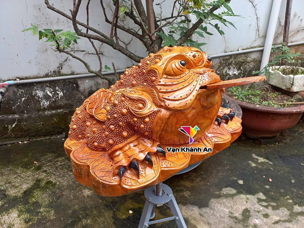 Cóc thiềm thừ gỗ