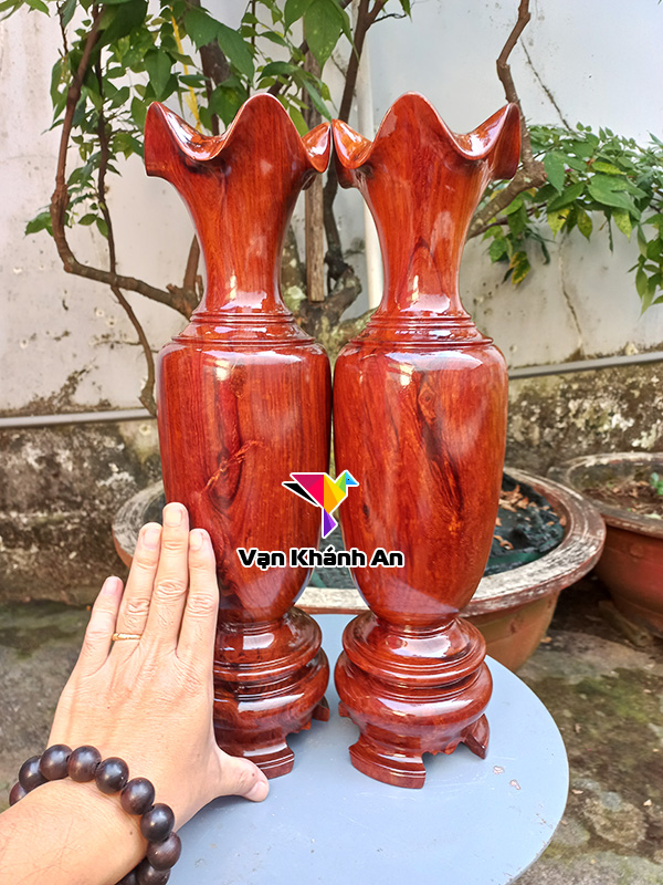 Lộc bình gỗ cẩm lai