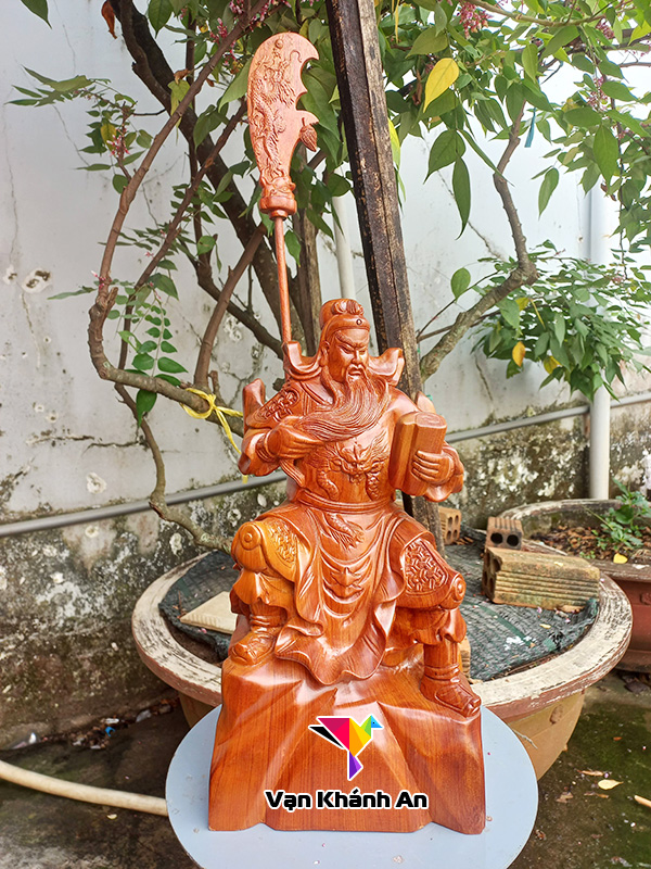 Tượng Quan Công đọc sách gỗ hương