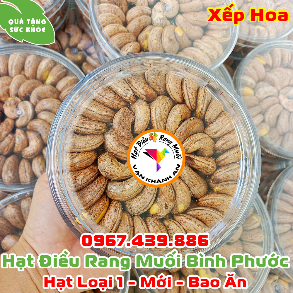Hạt điều vỏ lụa xếp hoa rang muối