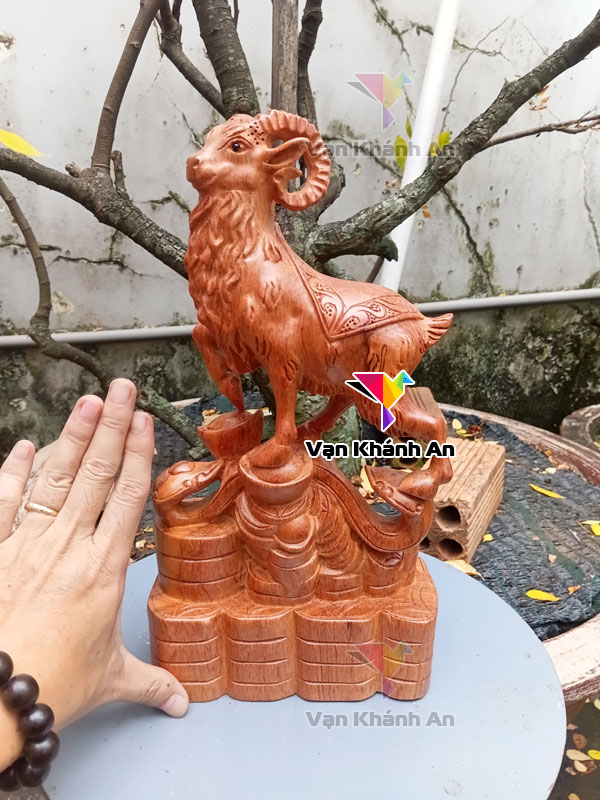 Tượng Dê Phong Thủy