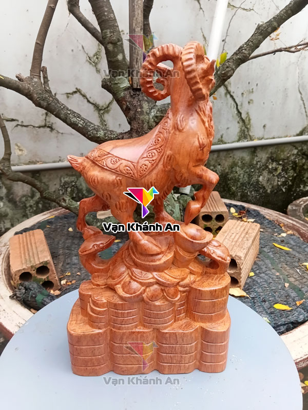 Tượng Dê Phong Thủy