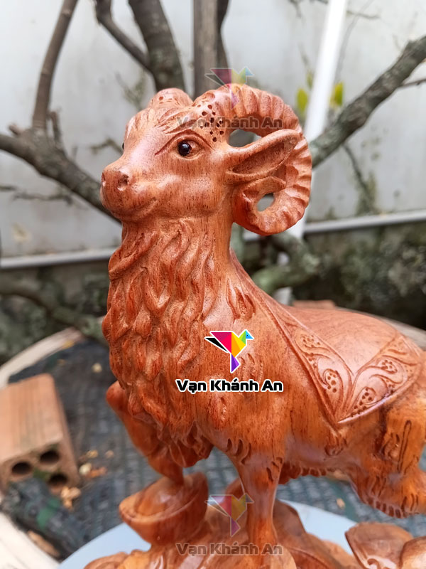 Tượng Dê Phong Thủy