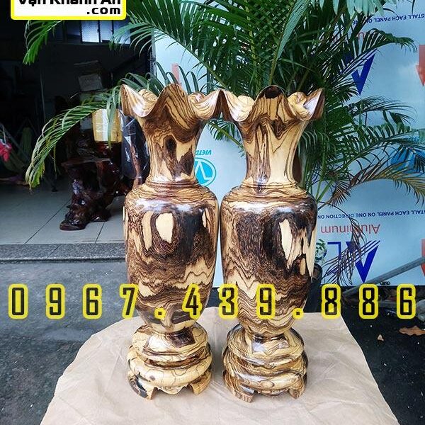 Lục Bình Gỗ Cẩm Sừng Độc Lạ