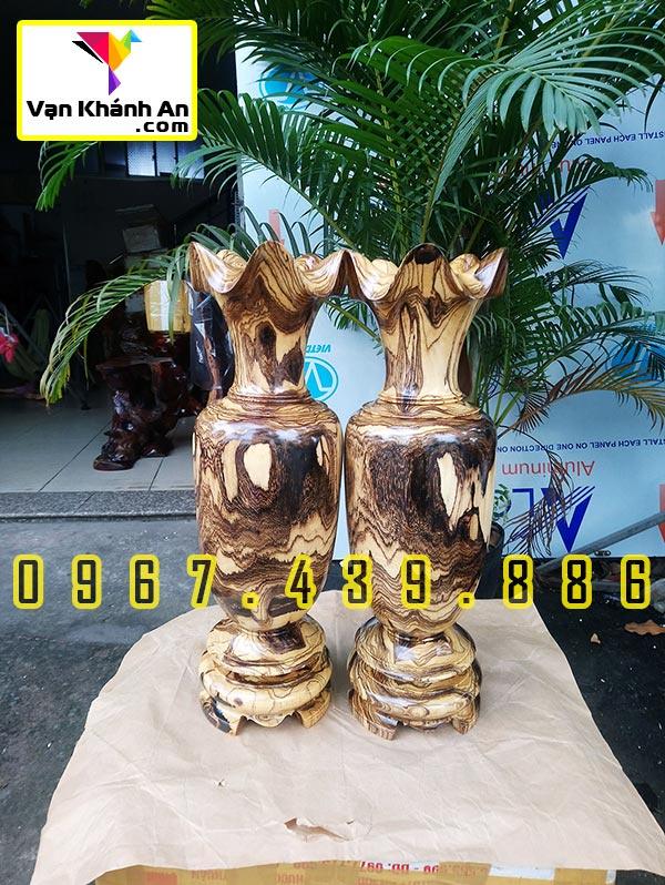 Lục Bình Gỗ Cẩm Sừng Độc Lạ