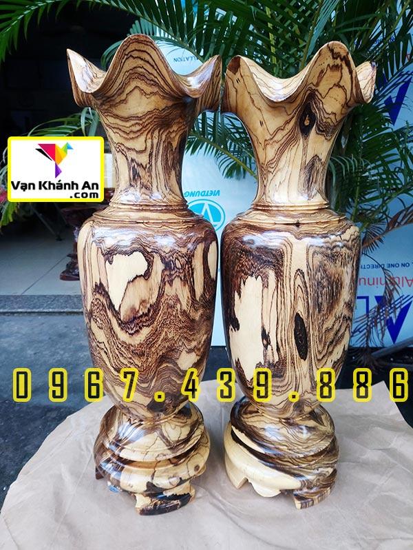 Lục Bình Gỗ Cẩm Sừng Độc Lạ