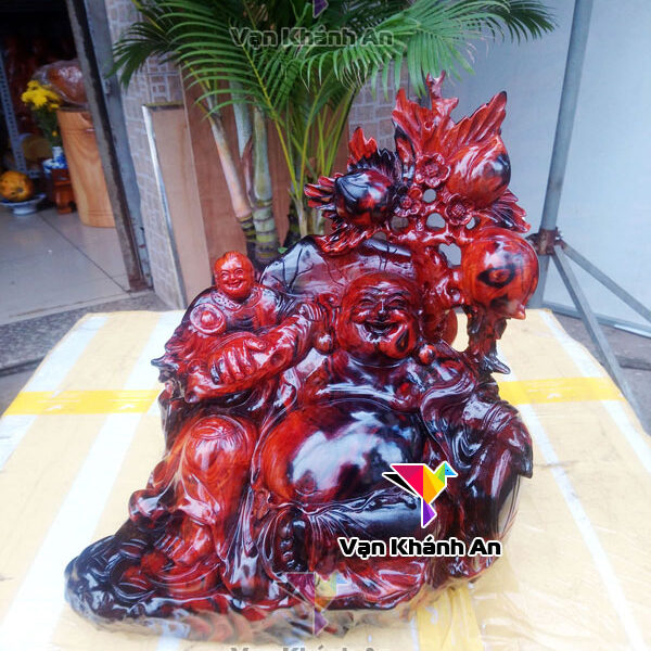Phật Di Lặc Gỗ Trắc