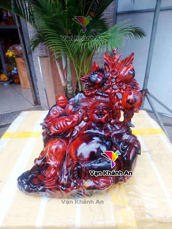 Phật Di Lặc Gỗ Trắc