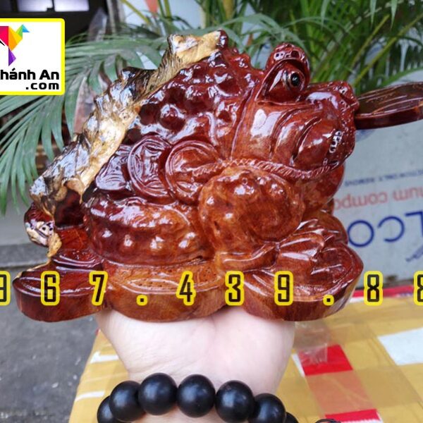 Cóc Thiềm Thừ Ngậm Tiền Gỗ Nu Hương