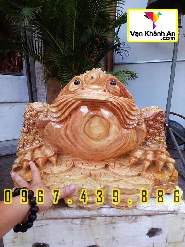Cóc Thiềm Thừ Ngậm Tiền Tài Lộc