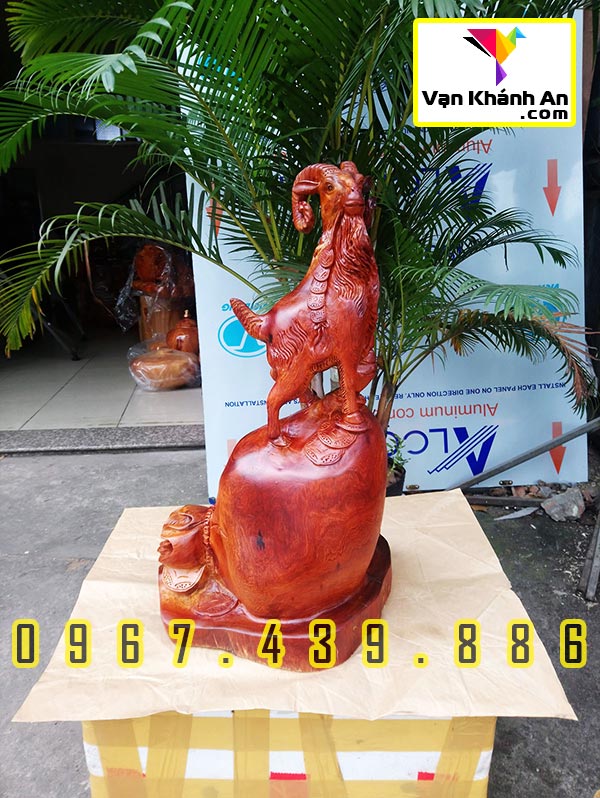 Tượng Dê Gỗ Đẹp