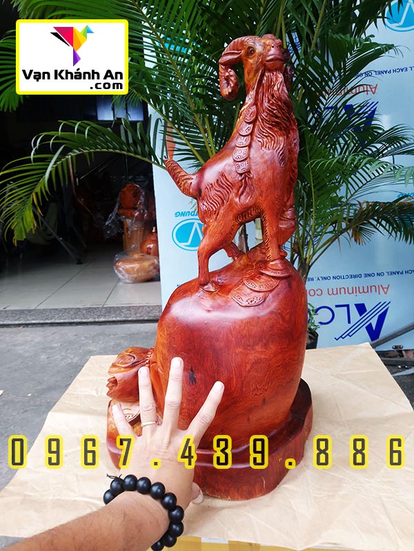 Tượng Dê Gỗ Đẹp