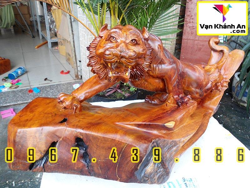 Tượng Hổ Bằng Gỗ Đẹp