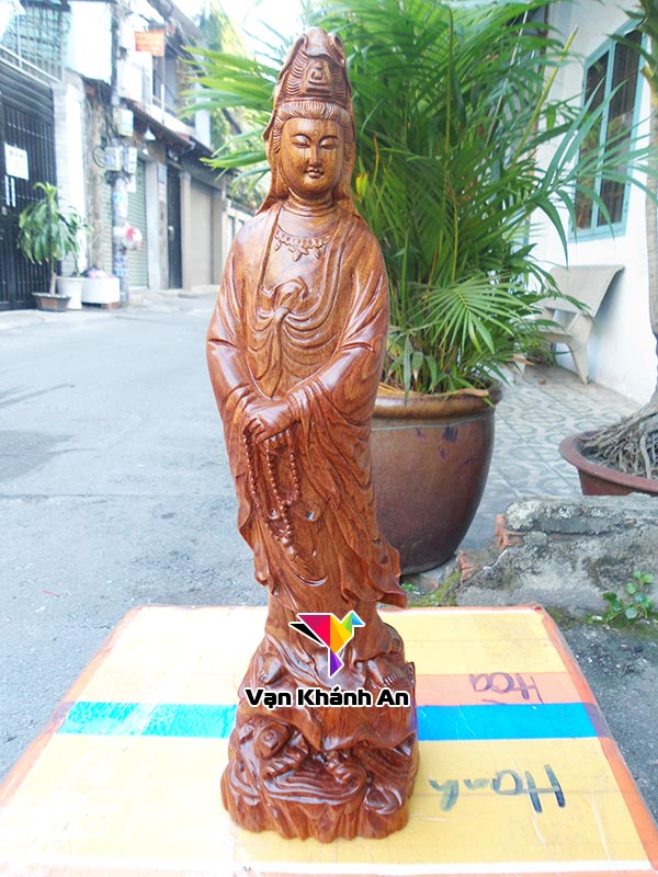 Tượng Phật Bà Quan Âm Gỗ Hương