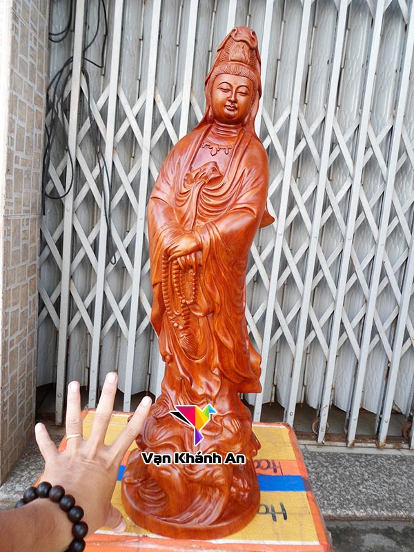 Tượng Phật Quan Âm Bồ Tát Gỗ Hương