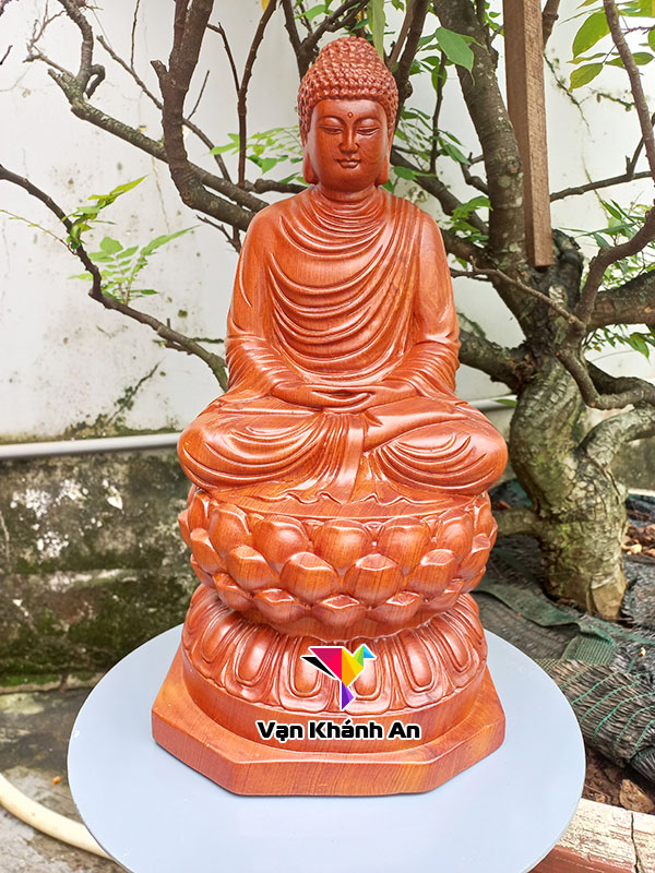Tượng Phật Thích Ca Bằng Gỗ
