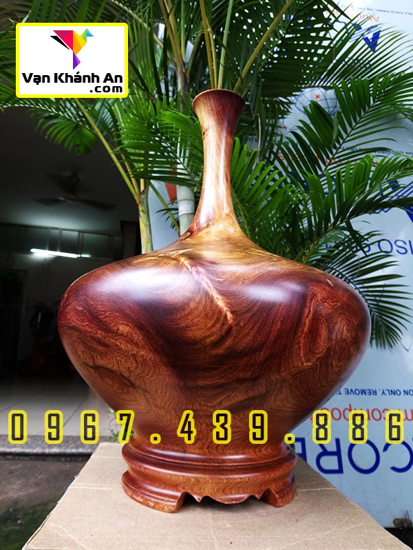 Bình Phú Quý Hút Tài Lộc Gỗ Hương